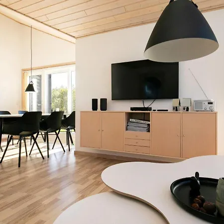 6 Person Holiday In Vakantiehuis *