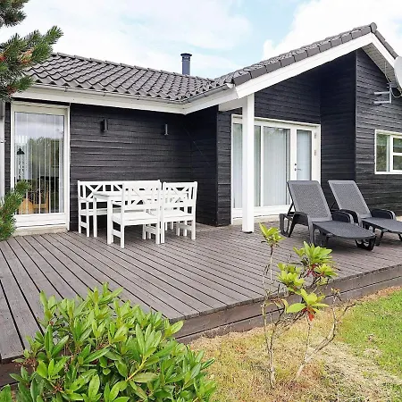 6 Person Holiday In Brovst