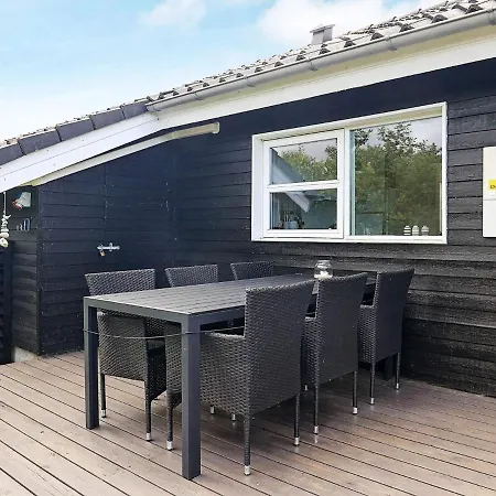 6 Person Holiday In Vakantiehuis Brovst