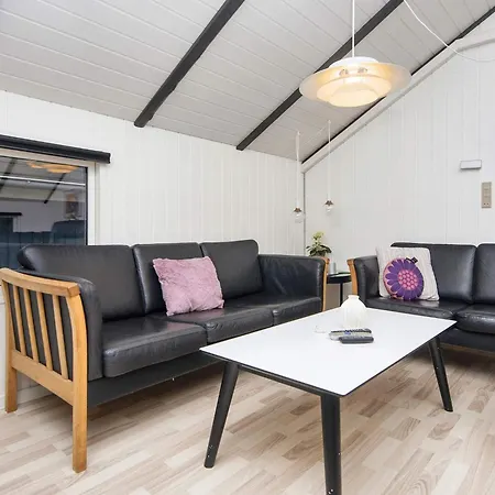 6 Person In Holiday home *