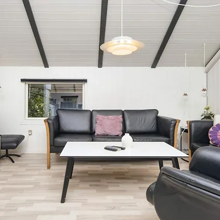 6 Person In Holiday home *